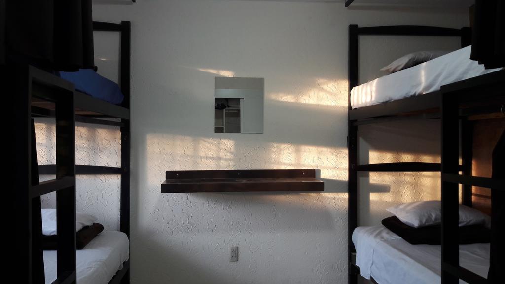Hostal Yapa Leon Ngoại thất bức ảnh