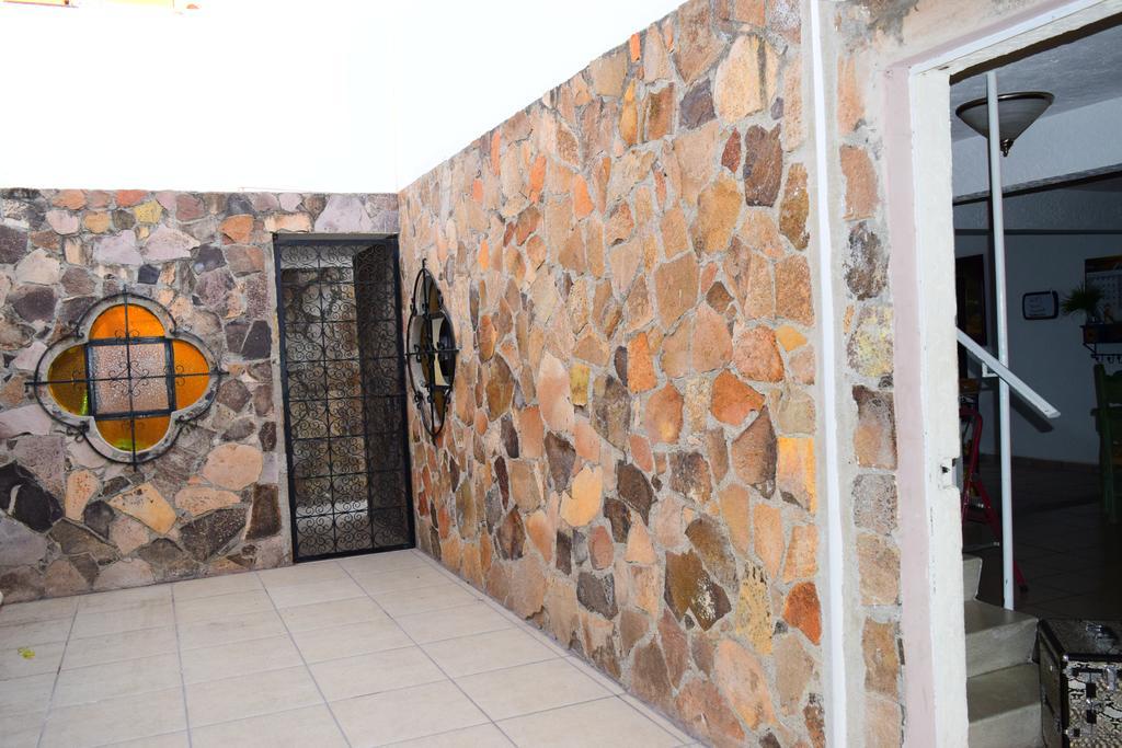 Hostal Yapa Leon Ngoại thất bức ảnh