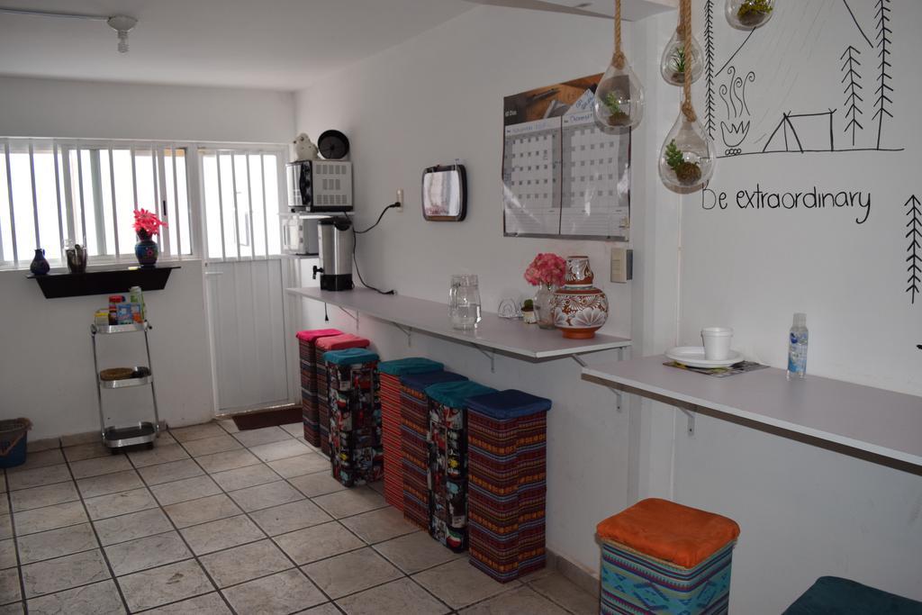 Hostal Yapa Leon Ngoại thất bức ảnh