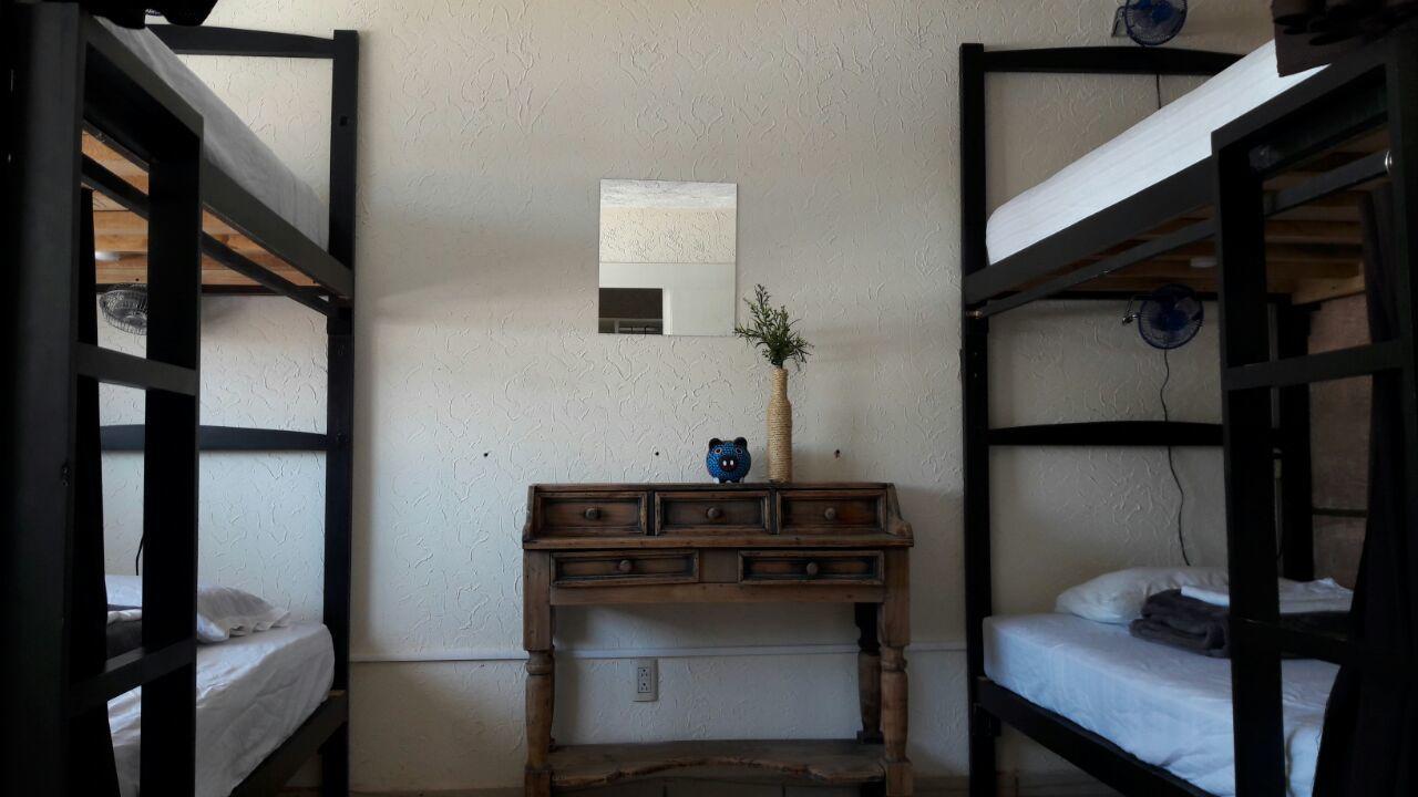 Hostal Yapa Leon Ngoại thất bức ảnh